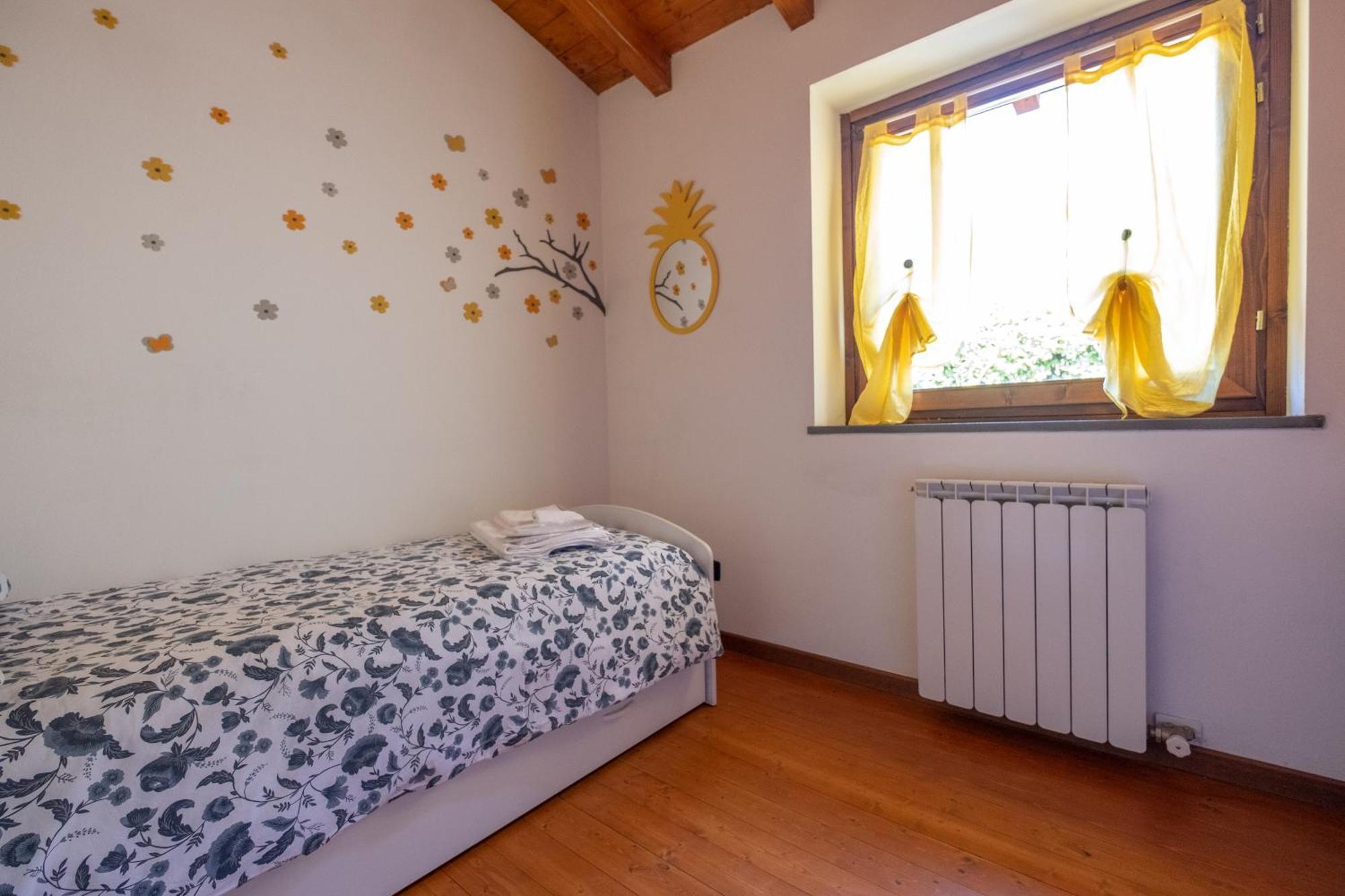 Happy Guest Apartments - Lake & Green Oasis Riva di Solto Kültér fotó